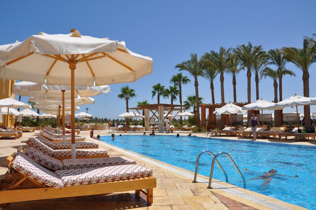 Swimming Pool Construction Company in Dubai - Eco Oasis Landscape